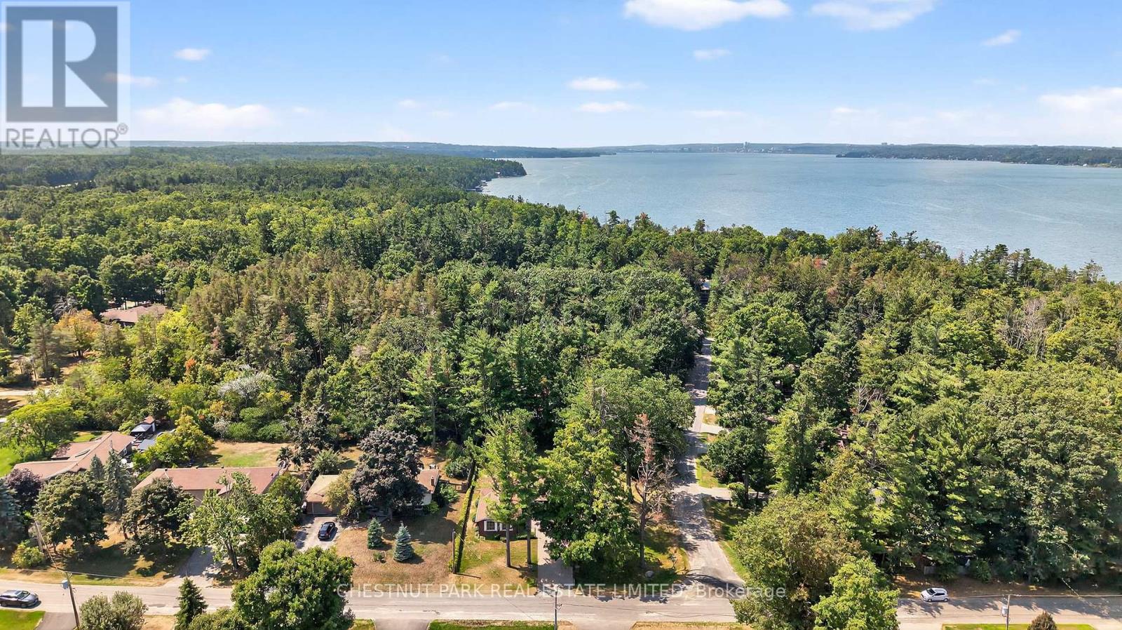 Photo 38 of 3782 Whitecap Drive, Innisfil ON