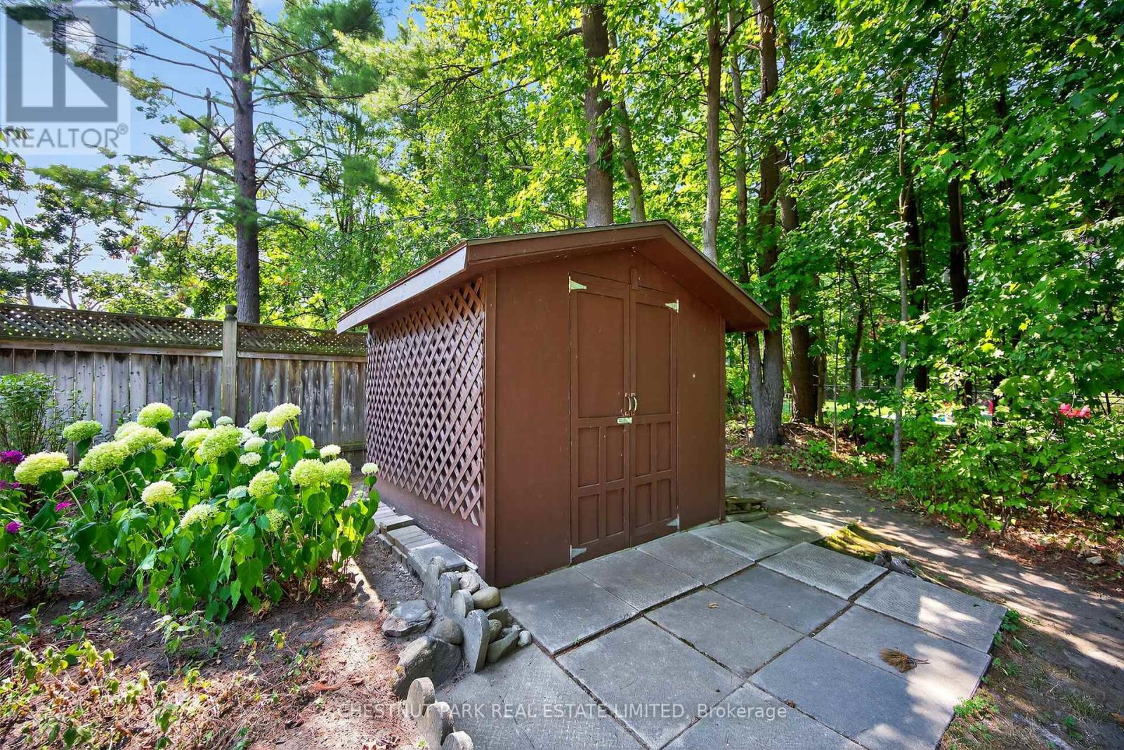 Photo 33 of 3782 Whitecap Drive, Innisfil ON