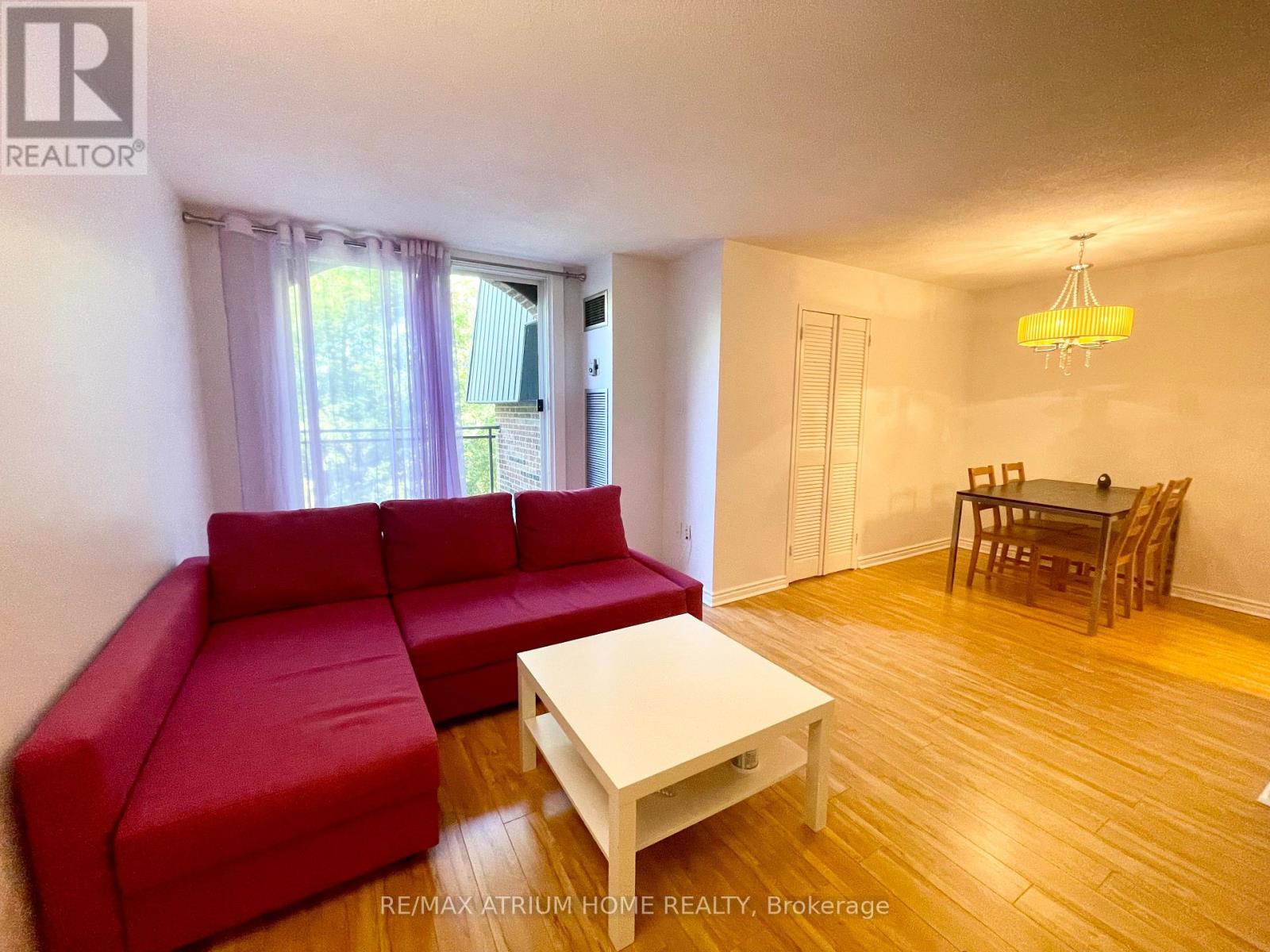 Photo 6 of 332 16 A Elgin Street, Markham ON