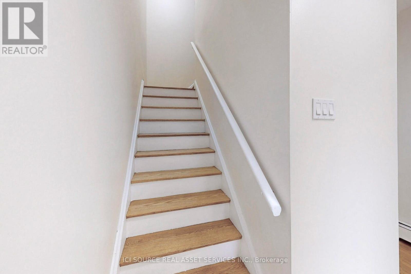 Photo 9 of 8 1370 Silver Spear Road, Mississauga ON