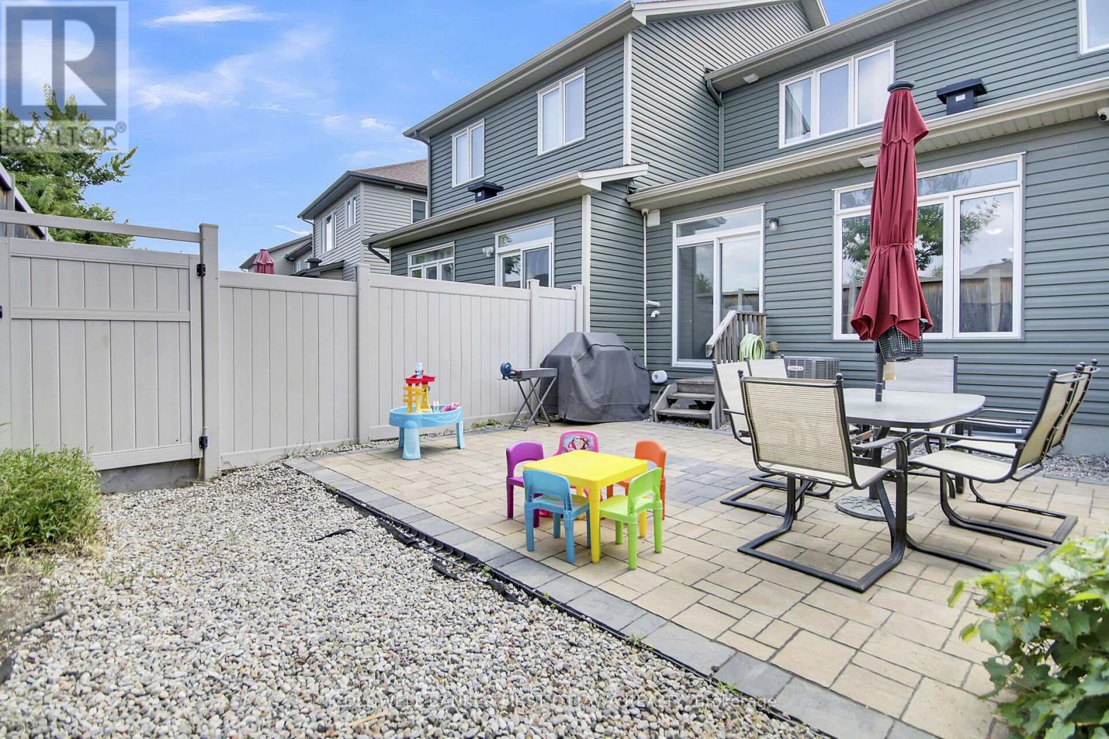 Photo 41 of 168 Hawkshaw Crescent, Ottawa ON