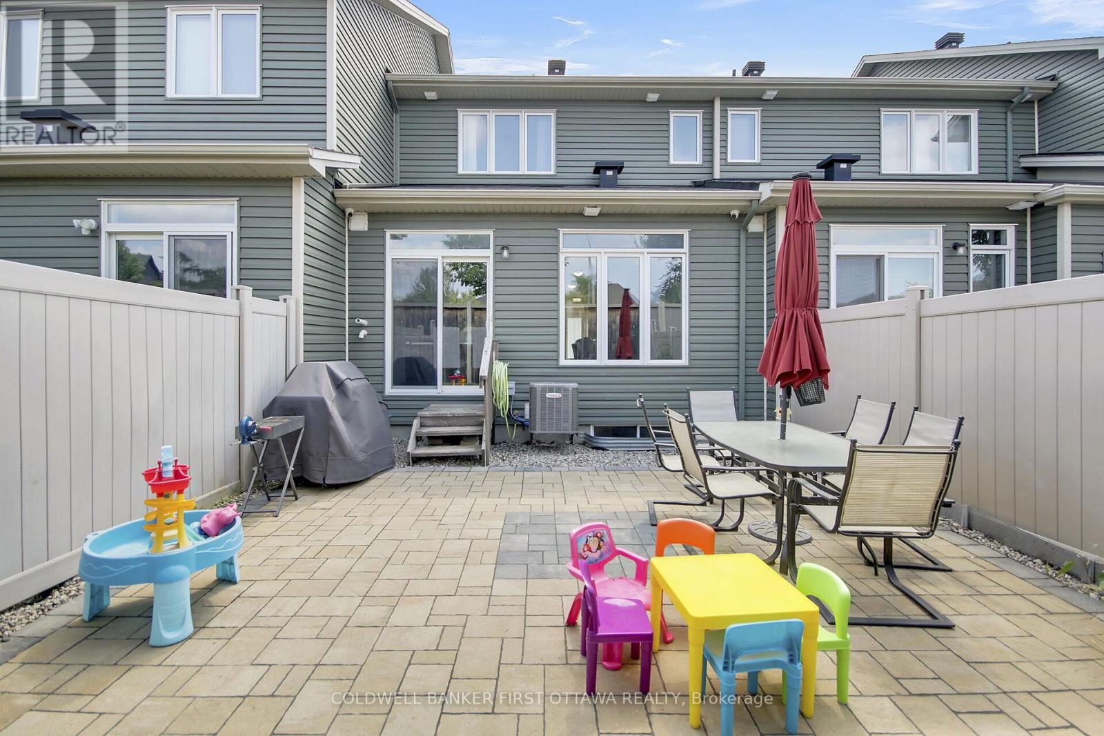 Photo 42 of 168 Hawkshaw Crescent, Ottawa ON