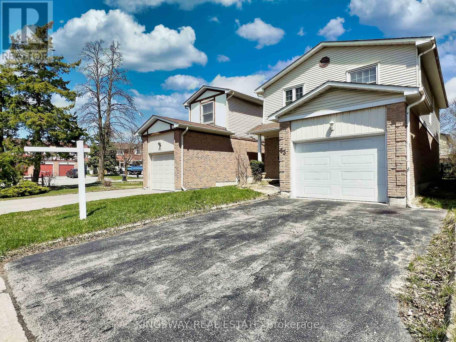 Photo 27 of 55 Copperwood Square, Toronto ON