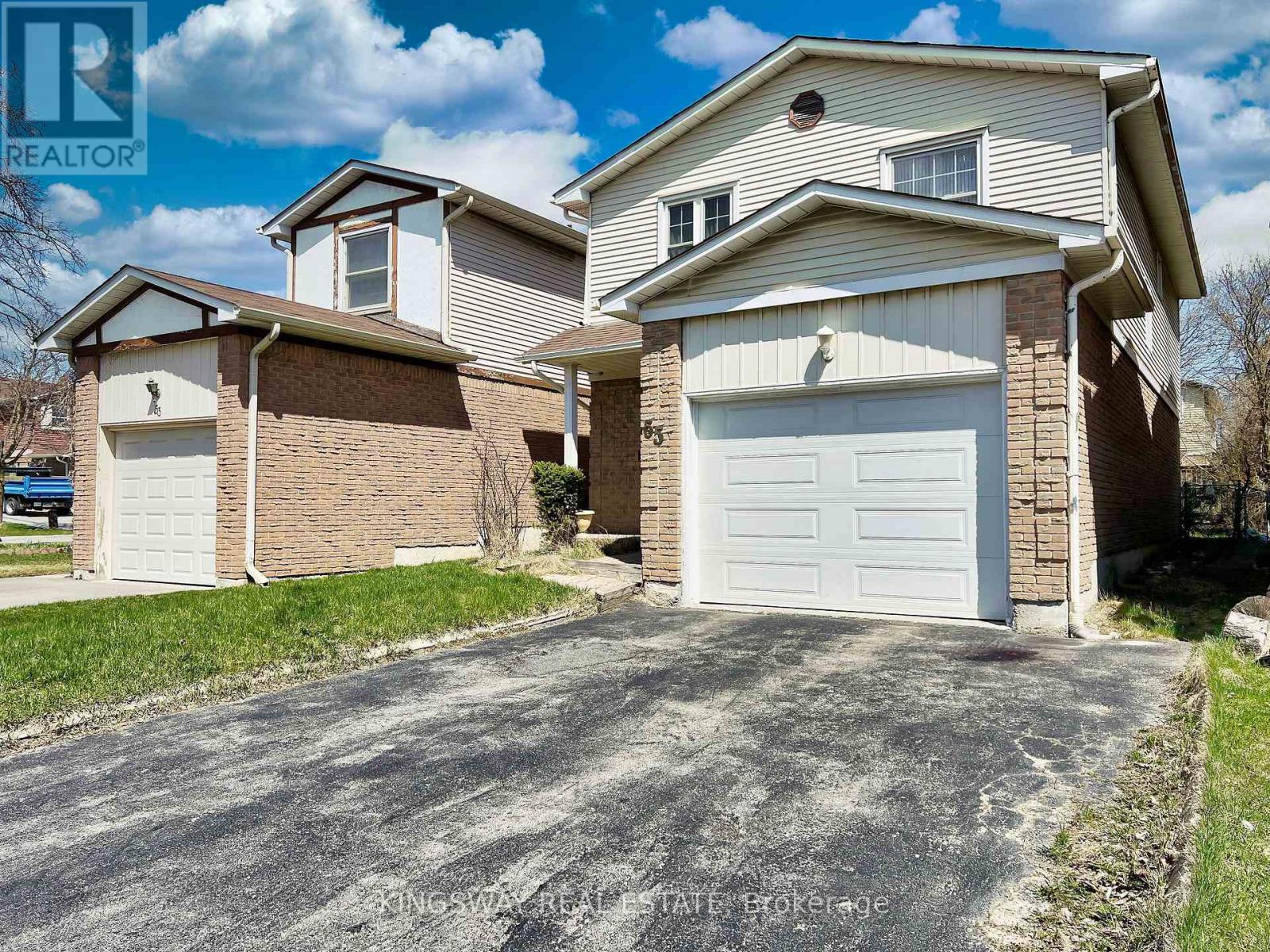 Photo 5 of 55 Copperwood Square, Toronto ON