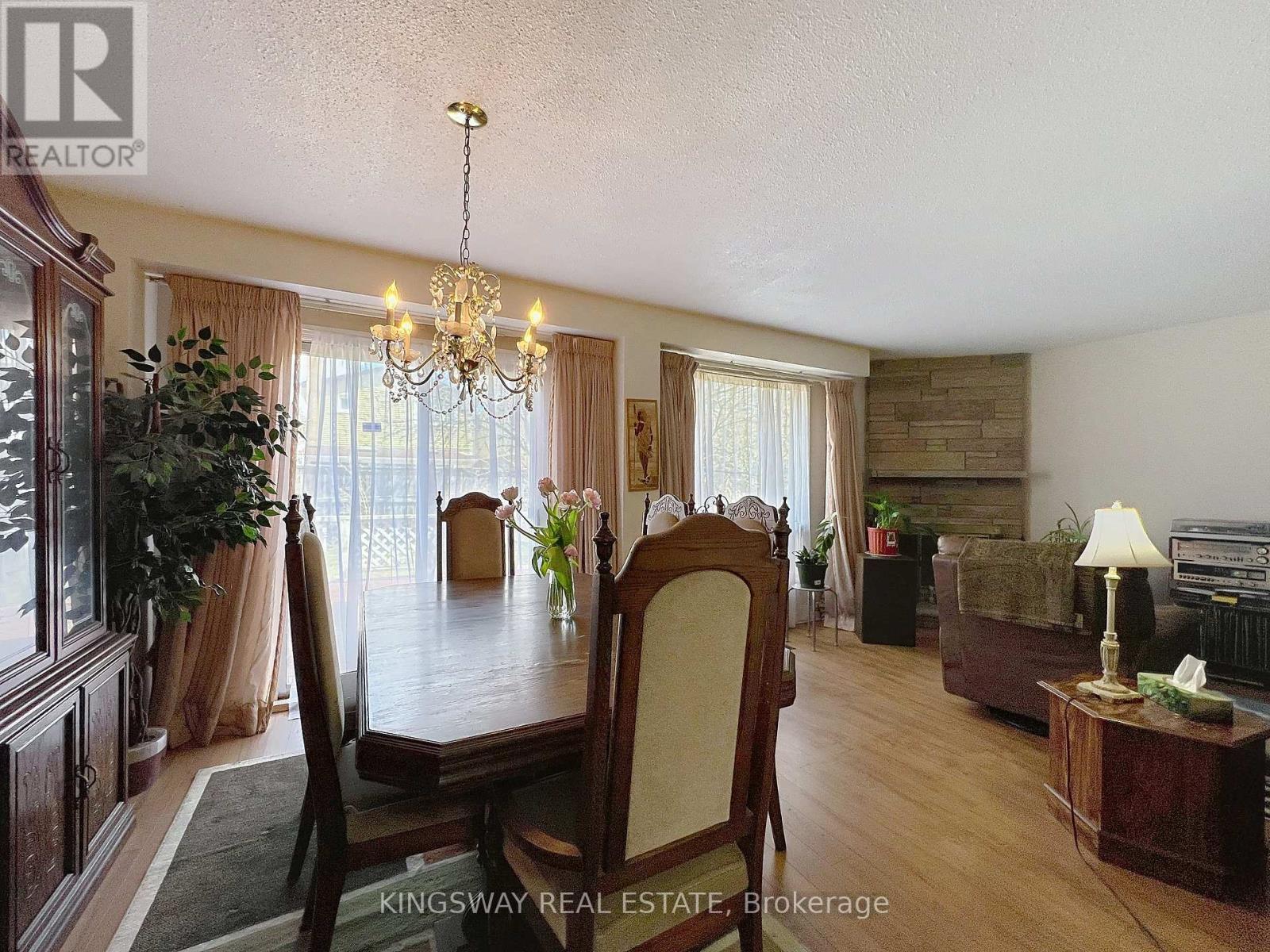 Photo 19 of 55 Copperwood Square, Toronto ON