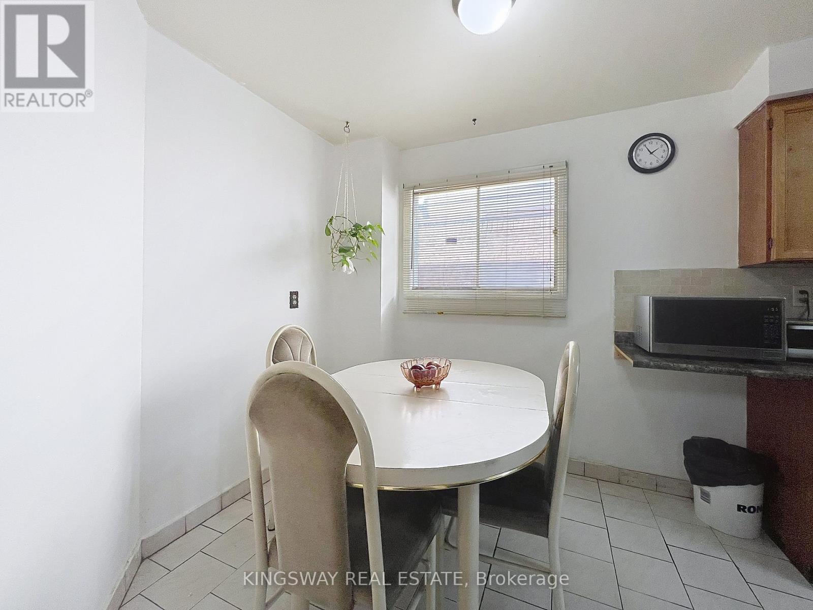 Photo 22 of 55 Copperwood Square, Toronto ON