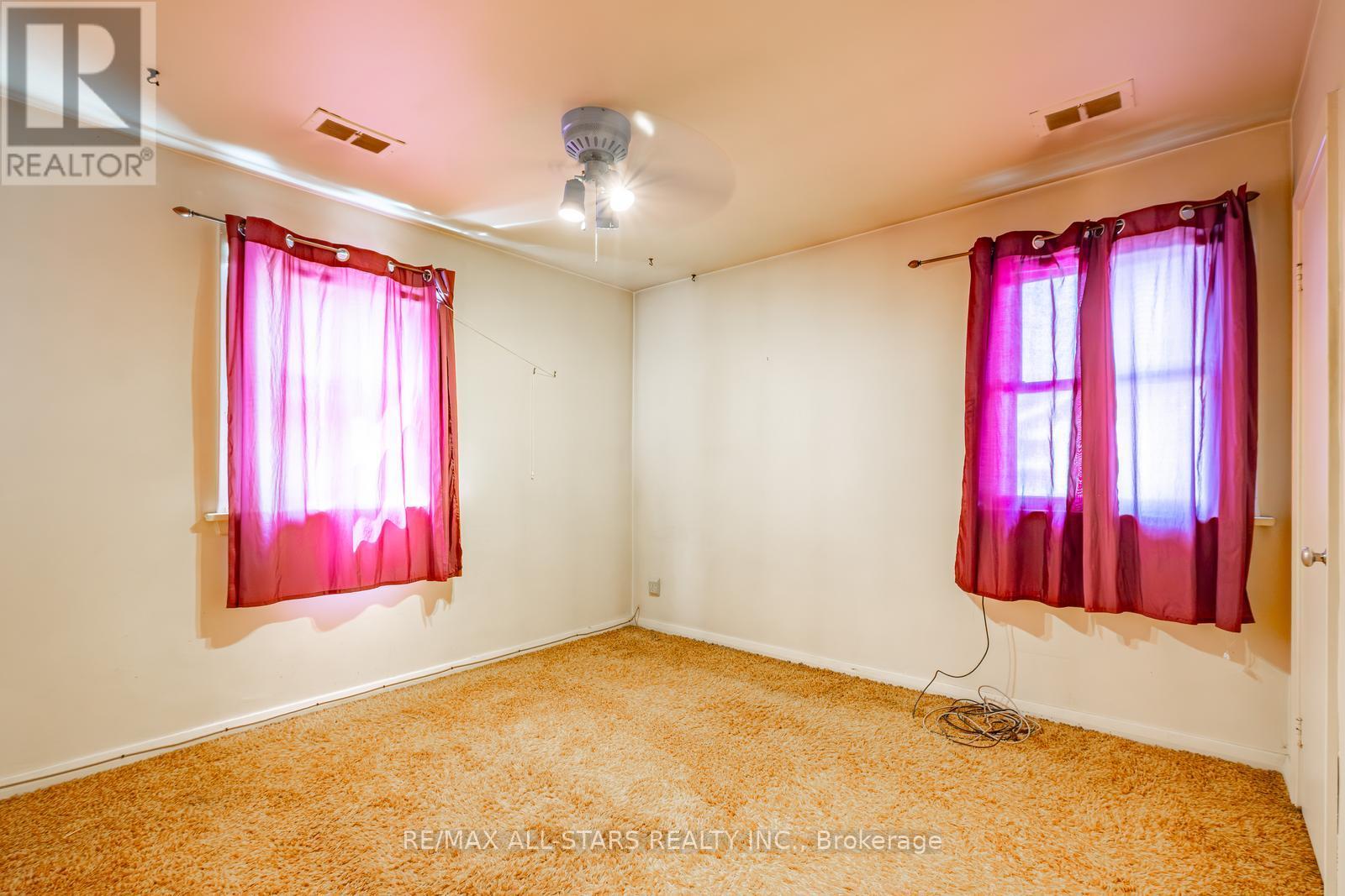 Photo 20 of 6 Elizabeth Street, Markham ON