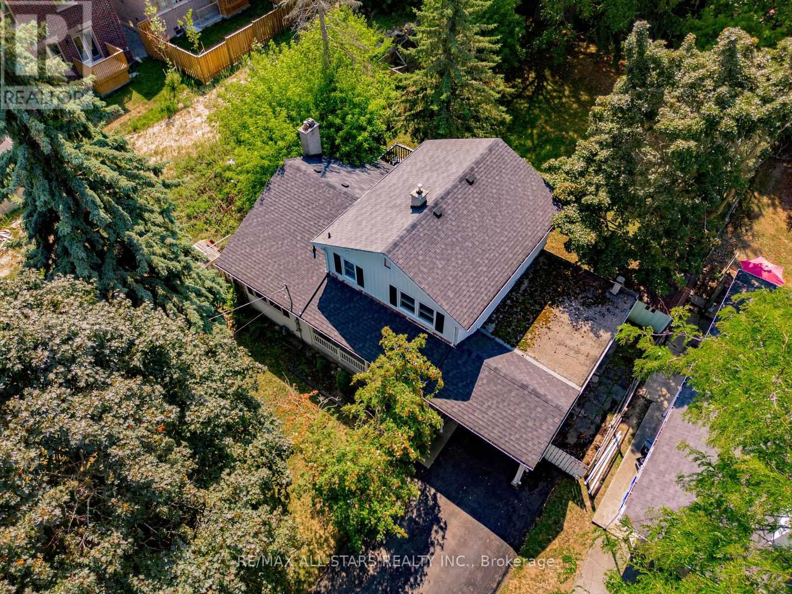 Photo 38 of 6 Elizabeth Street, Markham ON