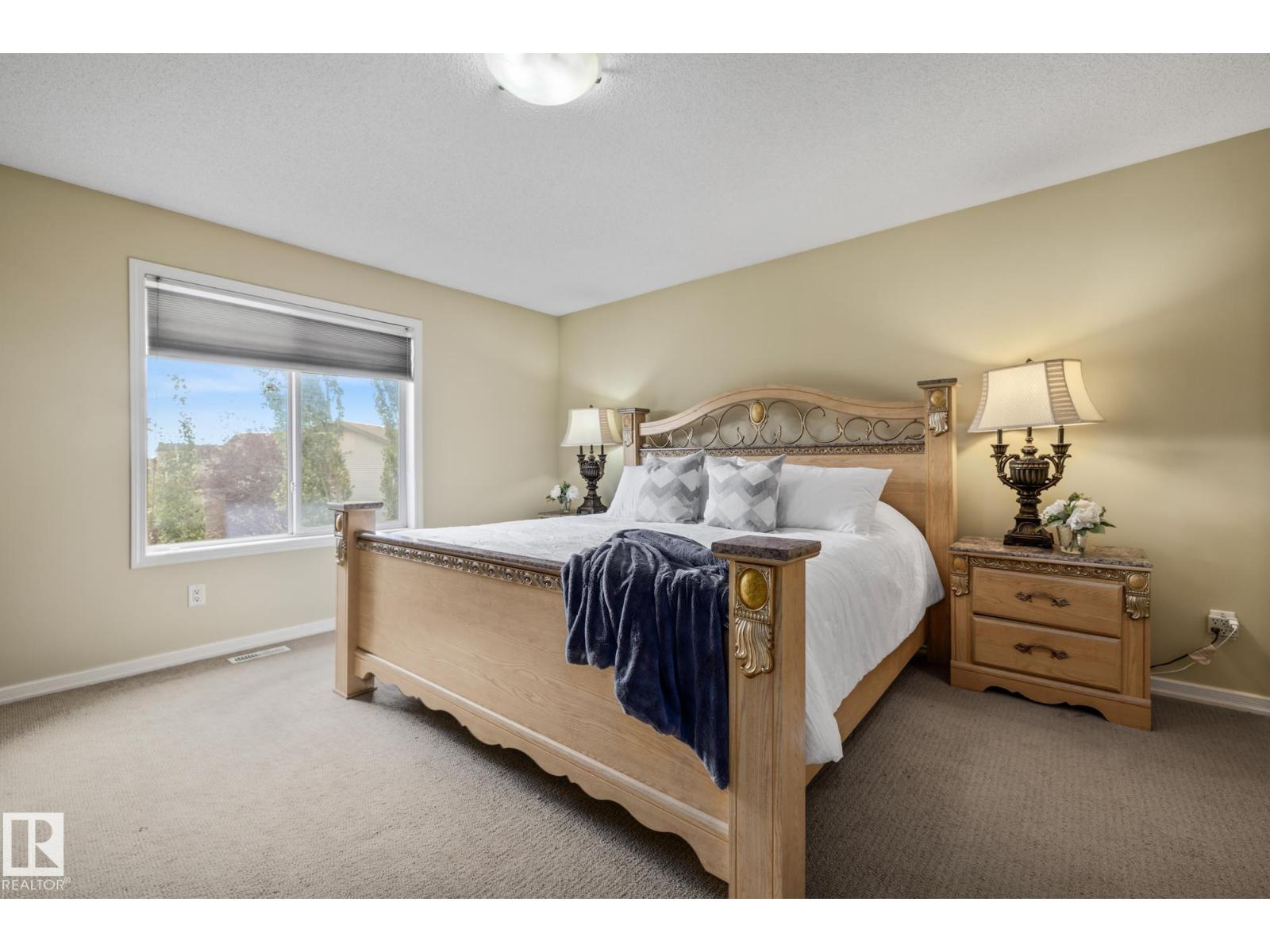 Photo 30 of 6130 Maynard Cr Nw, Edmonton AB