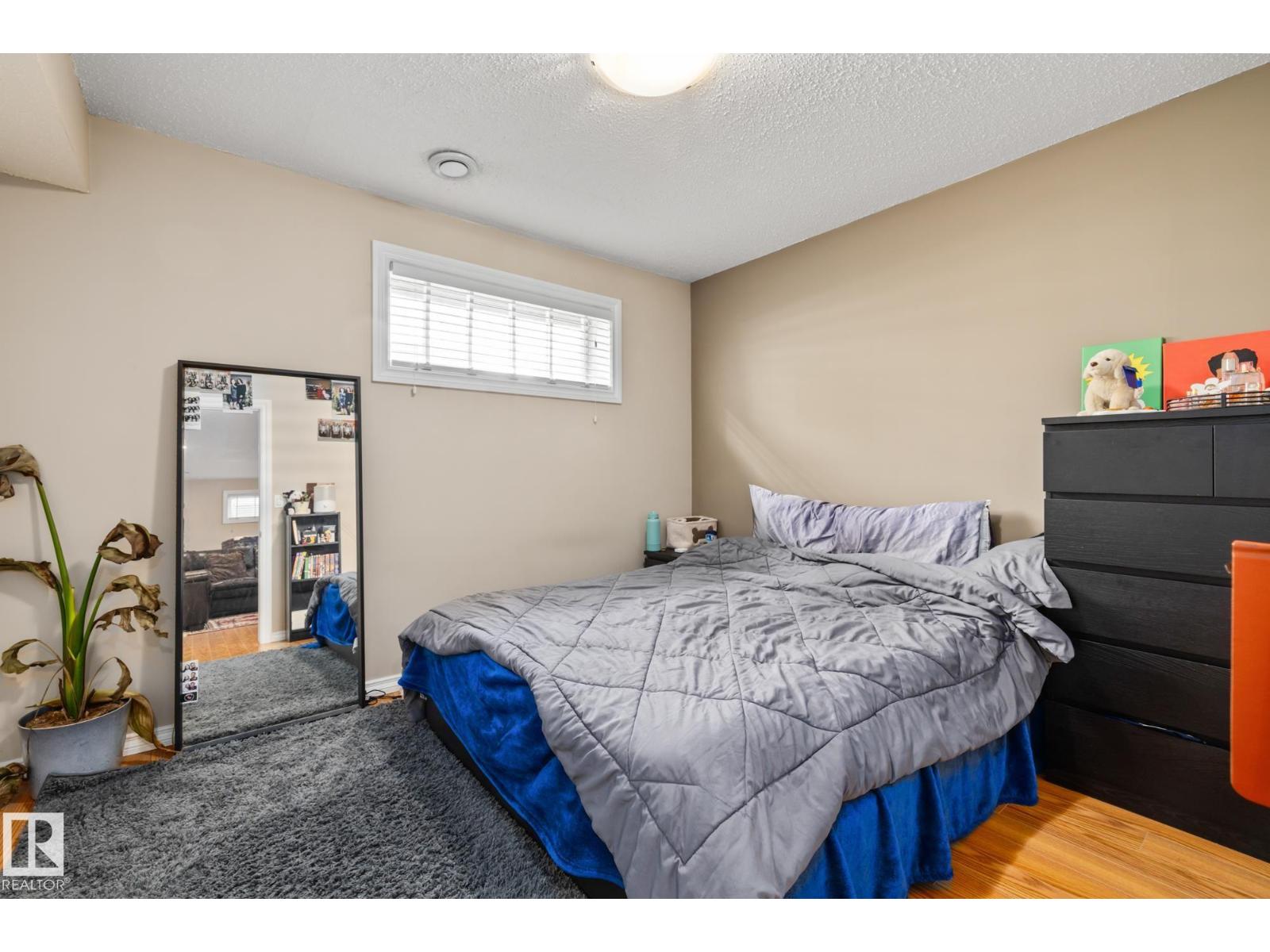 Photo 42 of 6130 Maynard Cr Nw, Edmonton AB