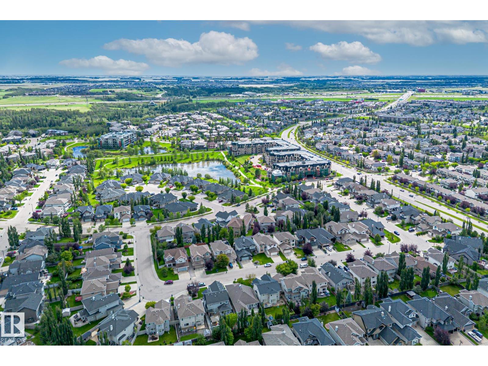 Photo 4 of 6130 Maynard Cr Nw, Edmonton AB