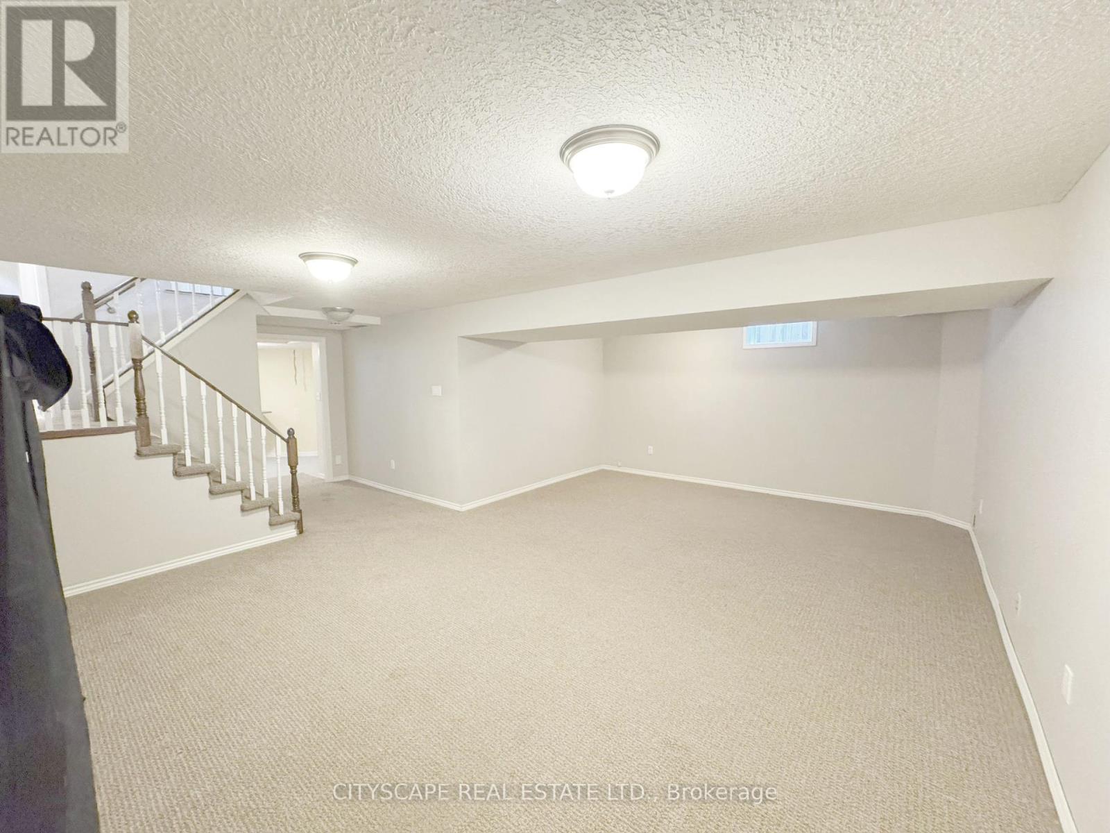 Photo 31 of 55 Langlaw Drive, Cambridge ON