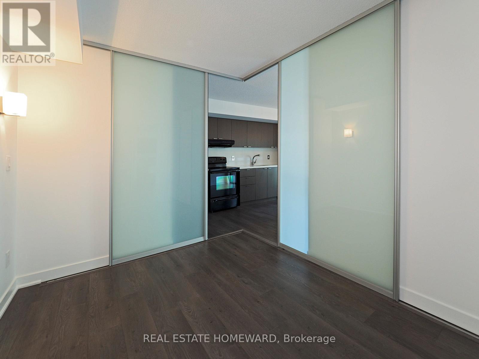 Photo 11 of 1111 110 Charles Street E, Toronto ON