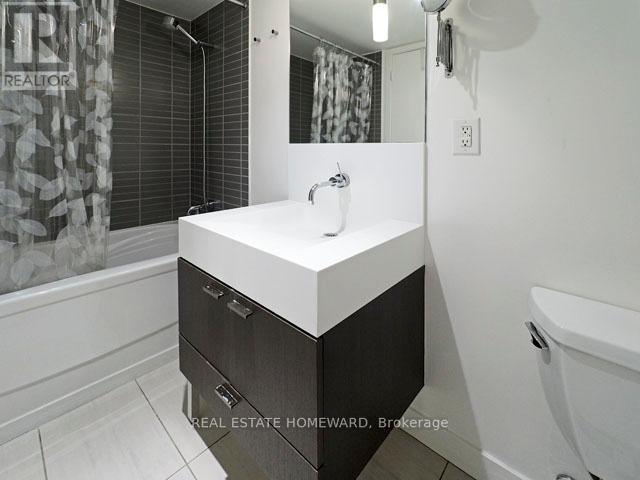 Photo 17 of 1111 110 Charles Street E, Toronto ON
