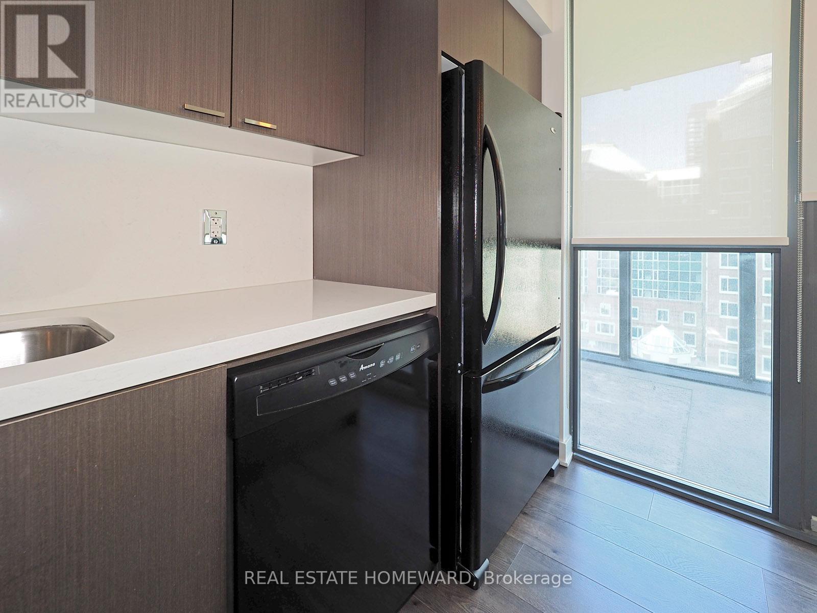 Photo 6 of 1111 110 Charles Street E, Toronto ON