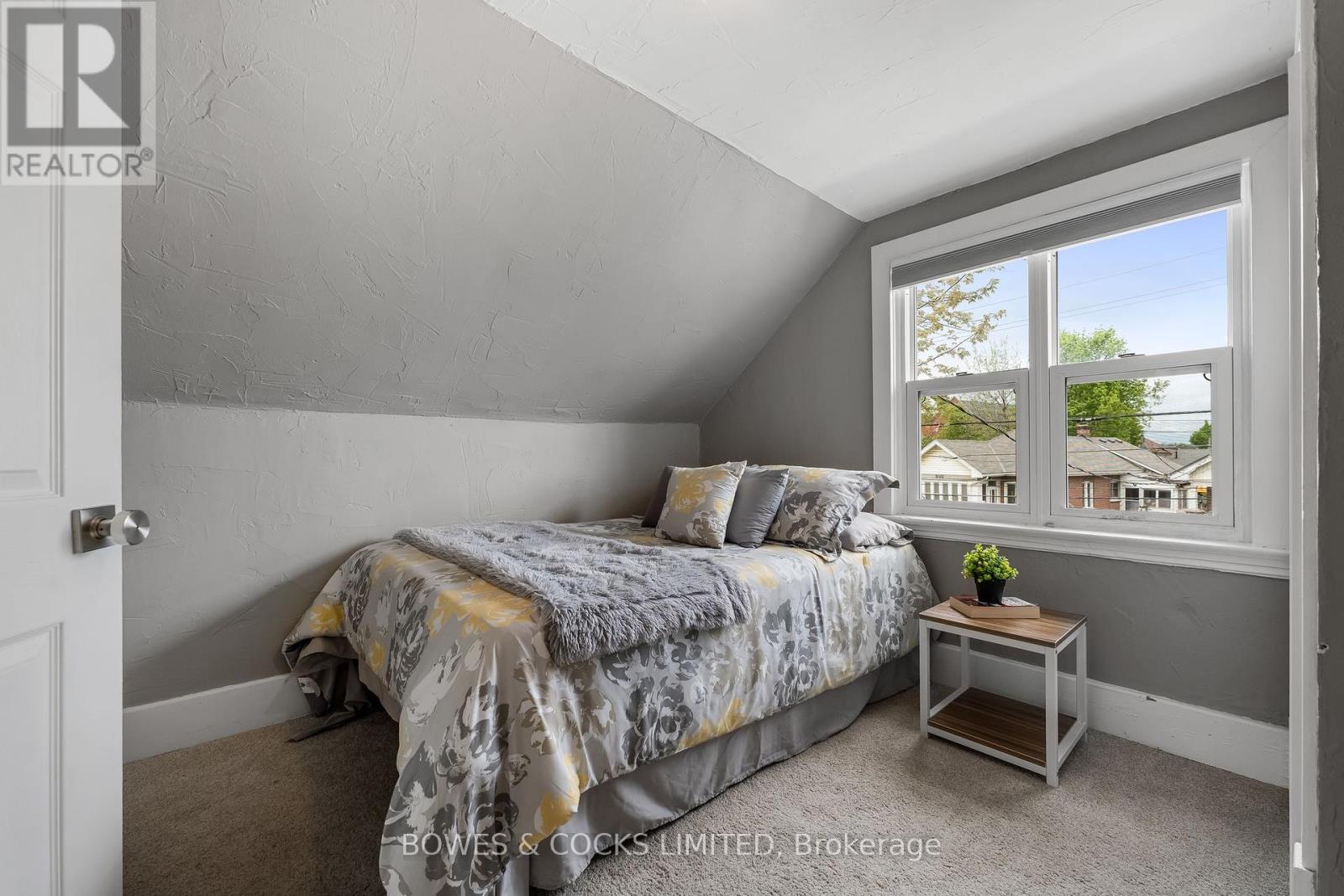 Photo 28 of 283 Lake Street, Peterborough Central ON