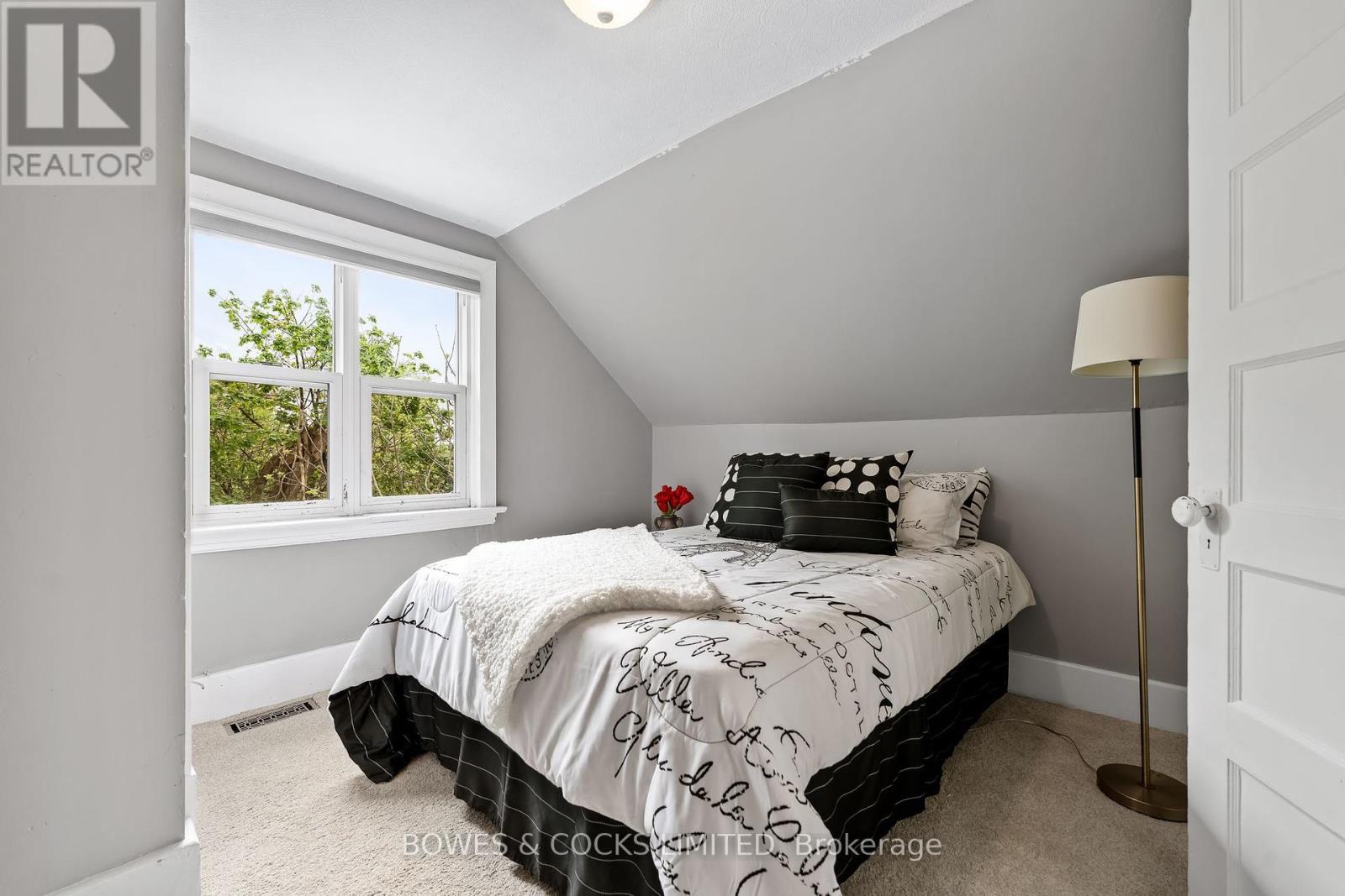 Photo 30 of 283 Lake Street, Peterborough Central ON