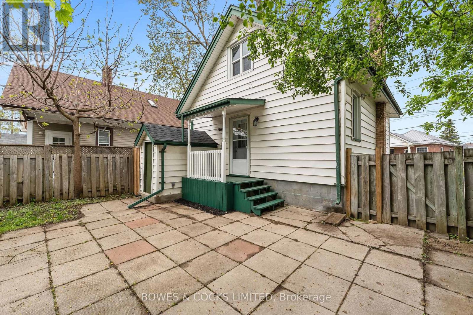 Photo 36 of 283 Lake Street, Peterborough Central ON
