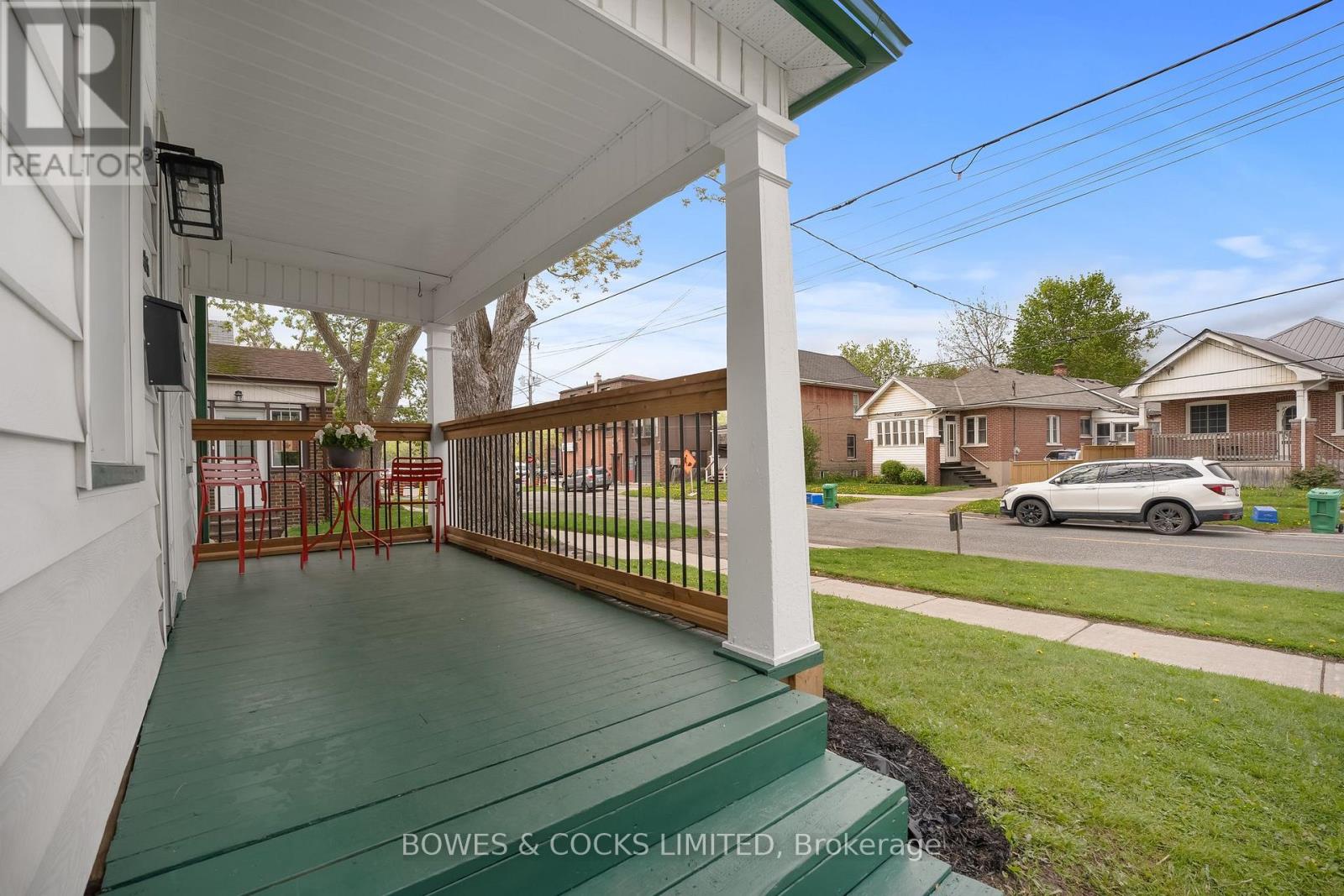 Photo 7 of 283 Lake Street, Peterborough Central ON