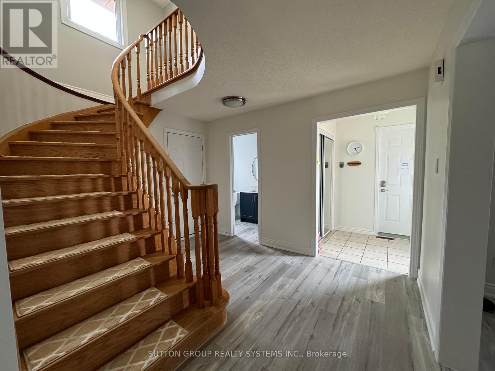Photo 9 of 4521 Longmoor Road, Mississauga ON