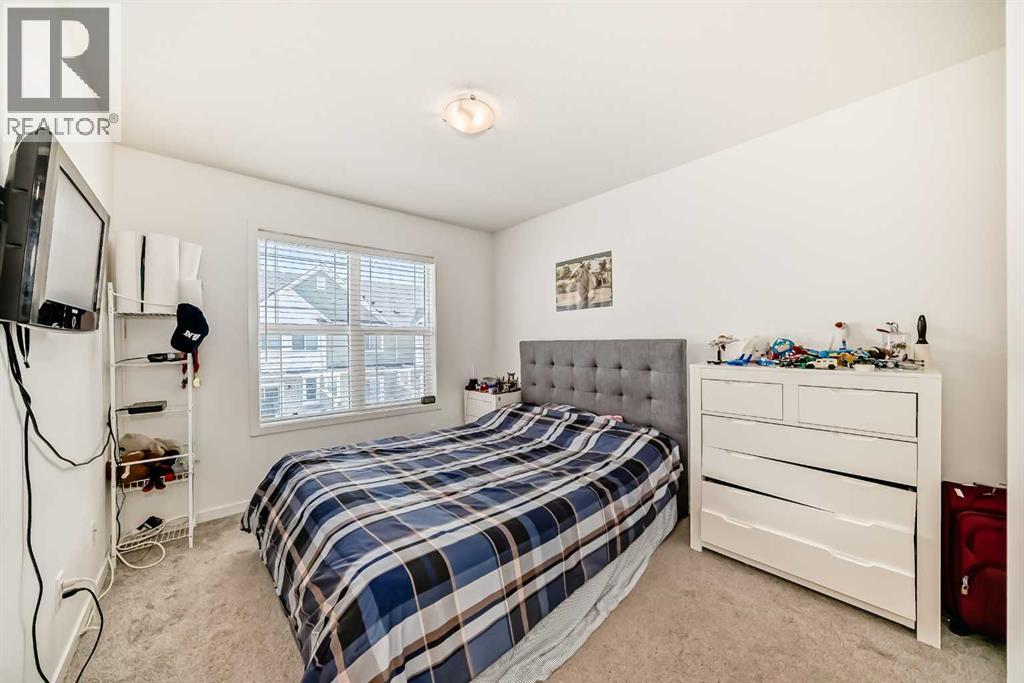 Photo 25 of 614 Copperstone Manor Se, Calgary AB