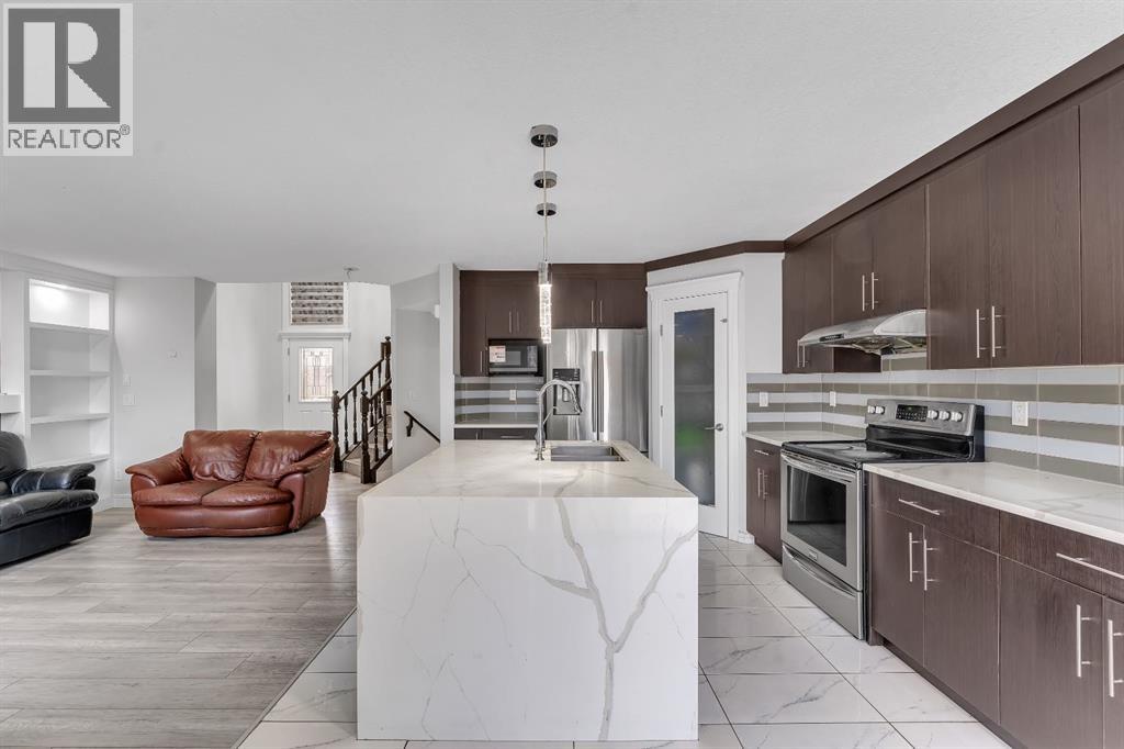 Single Family House for Sale in  saddlecreek Way NE Saddle Ridge Calgary 