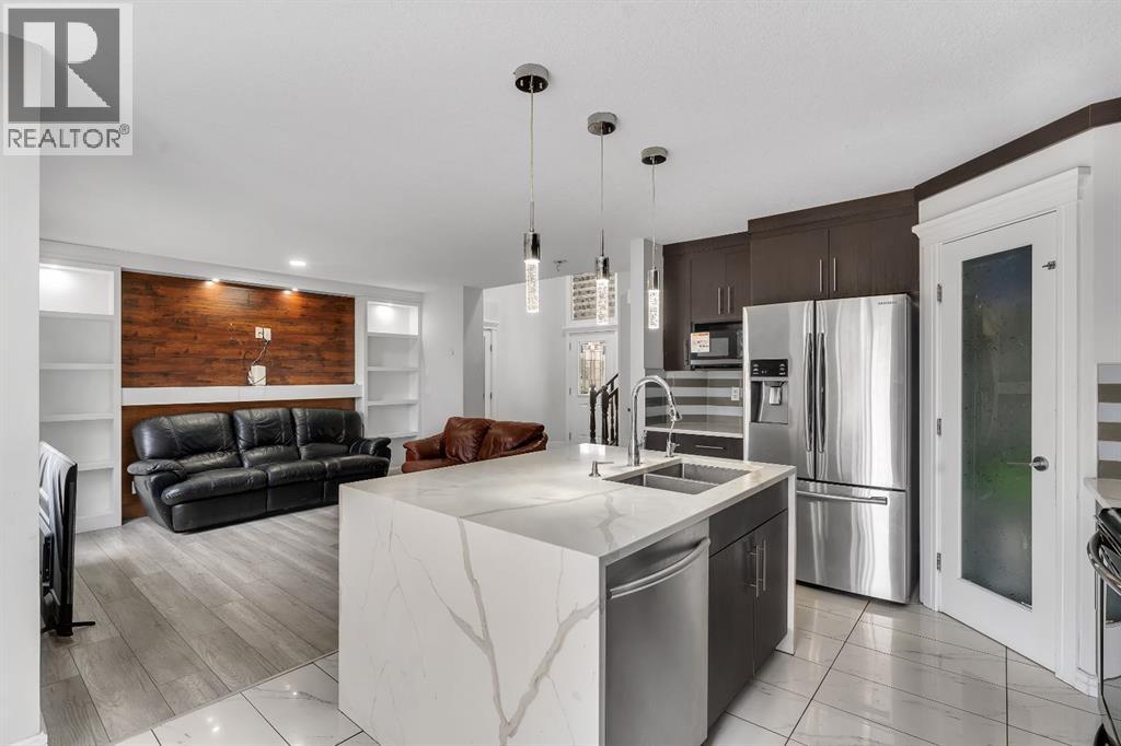 Single Family House for Sale in  saddlecreek Way NE Saddle Ridge Calgary 
