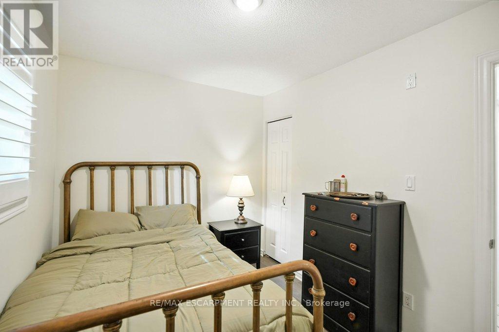Photo 26 of 18 6 Vineland Avenue, Hamilton ON