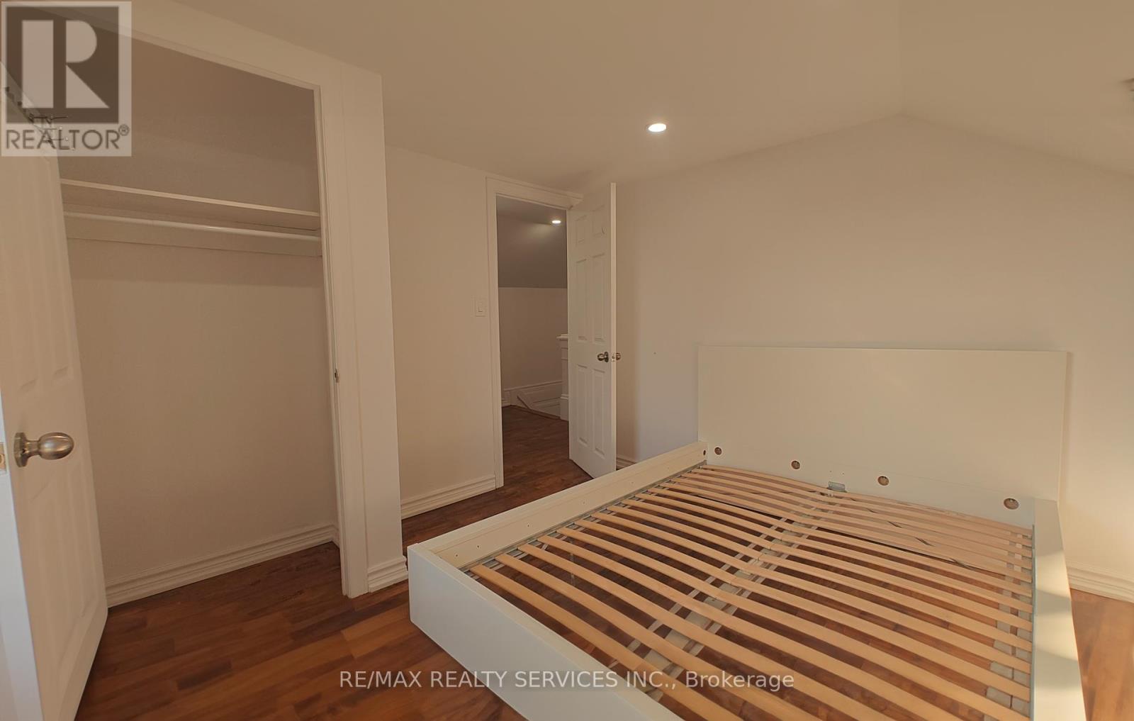 Photo 24 of 764 Caron Avenue, Windsor ON