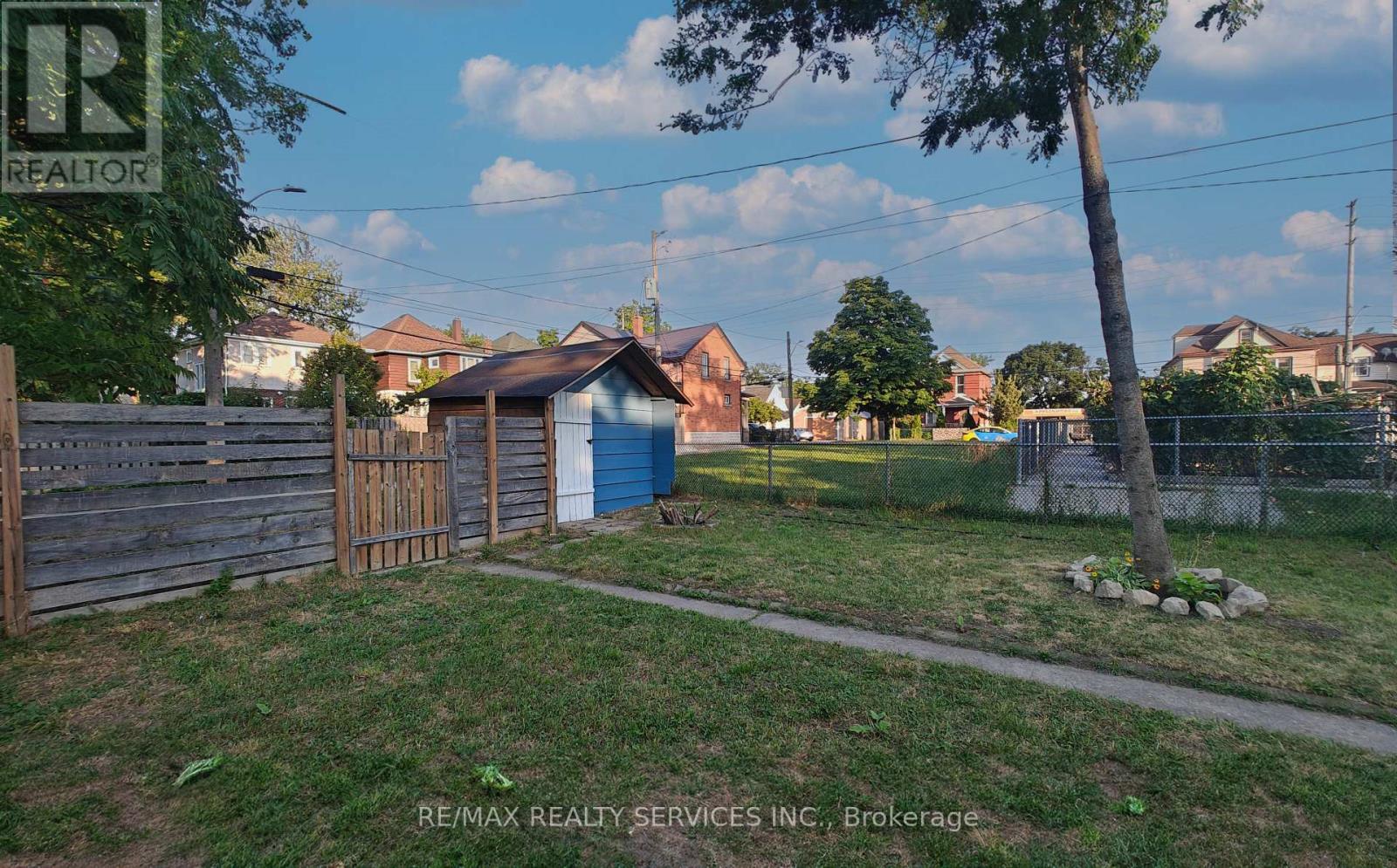 Photo 38 of 764 Caron Avenue, Windsor ON