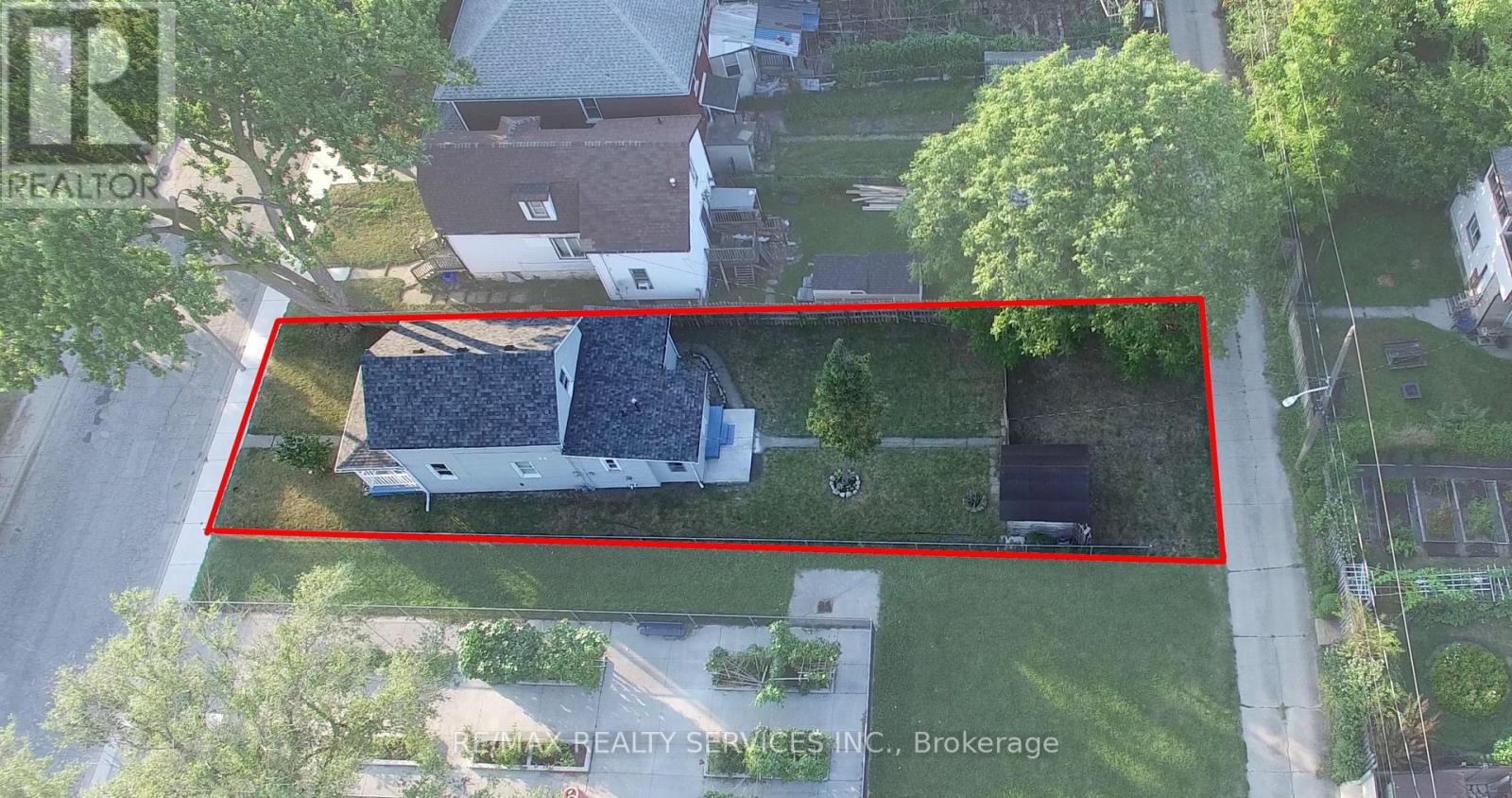 Photo 40 of 764 Caron Avenue, Windsor ON