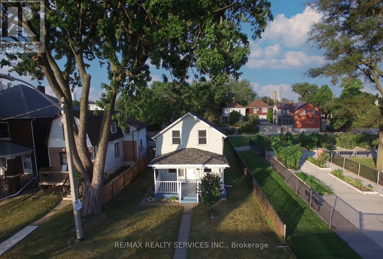 Photo 42 of 764 Caron Avenue, Windsor ON
