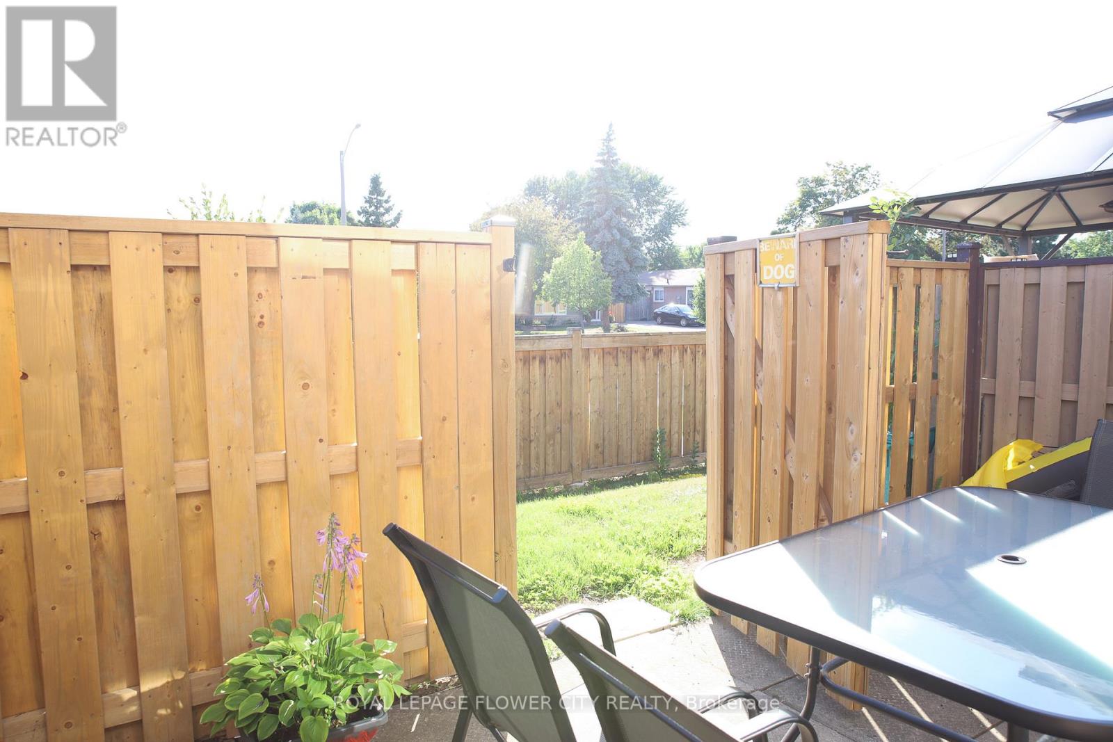 Photo 28 of 43 Greenwich Circle, Brampton ON