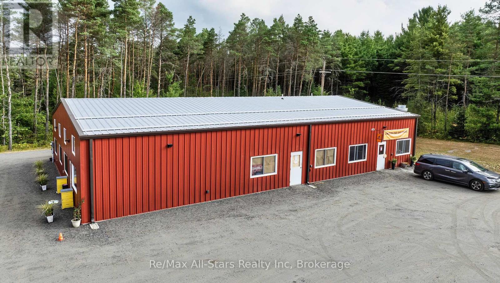 Photo 18 of 25754 35 Highway, Lake Of Bays ON