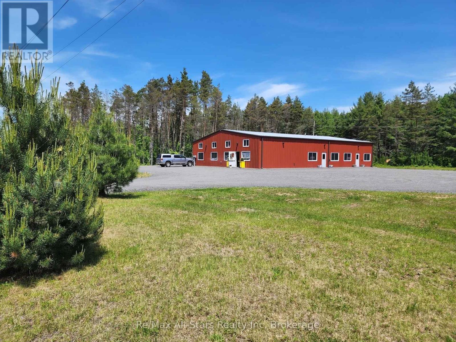 Photo 21 of 25754 35 Highway, Lake Of Bays ON