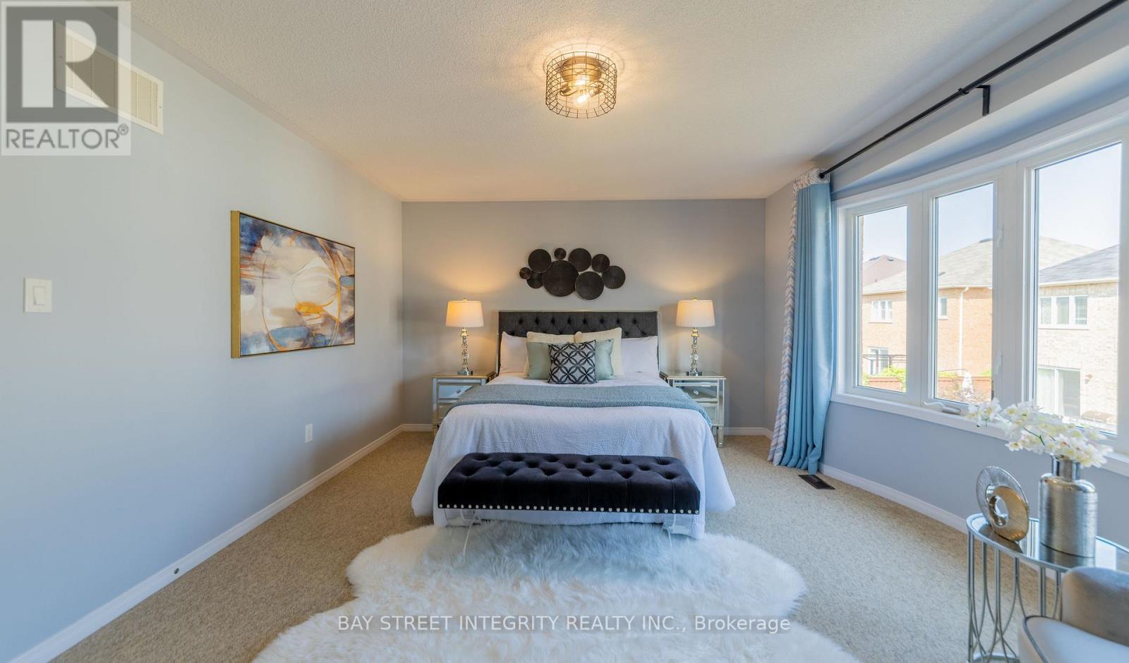 Photo 22 of 82 Oswell Drive, Ajax ON