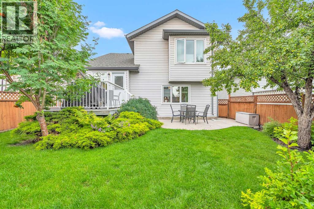 Single Family House 4 Level for Sale in  Douglas Glen Mews SE Douglasdale/Glen Calgary 