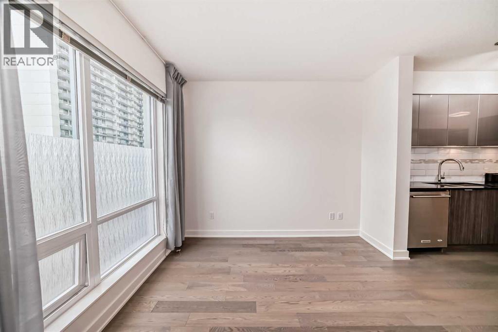 Photo 5 of 2107 930 6 Avenue Sw, Calgary AB