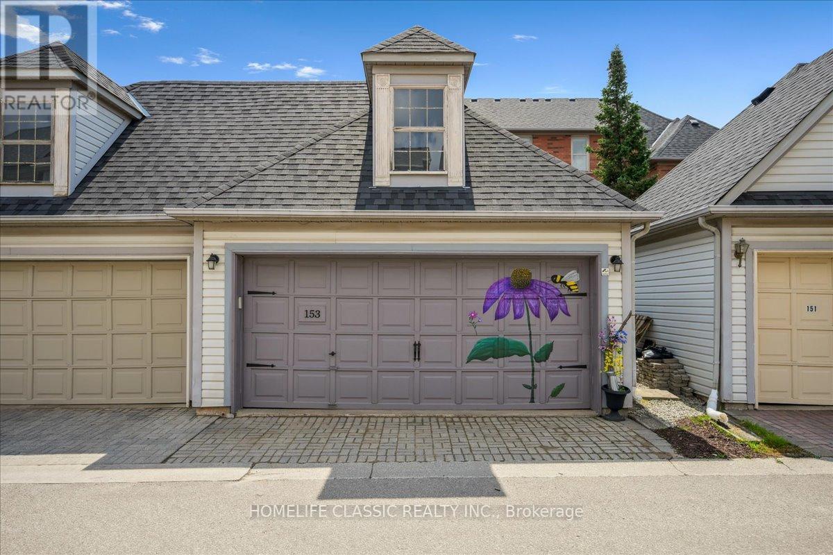 Photo 43 of 153 Glenashton Drive, Oakville ON