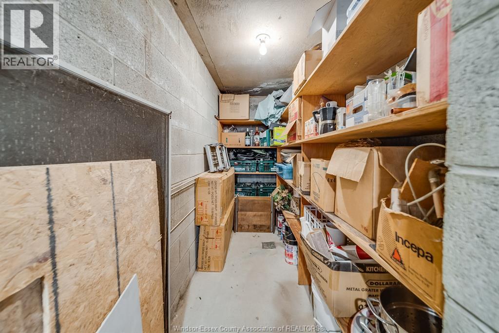 Photo 36 of 3737 Huntington Avenue, Windsor ON
