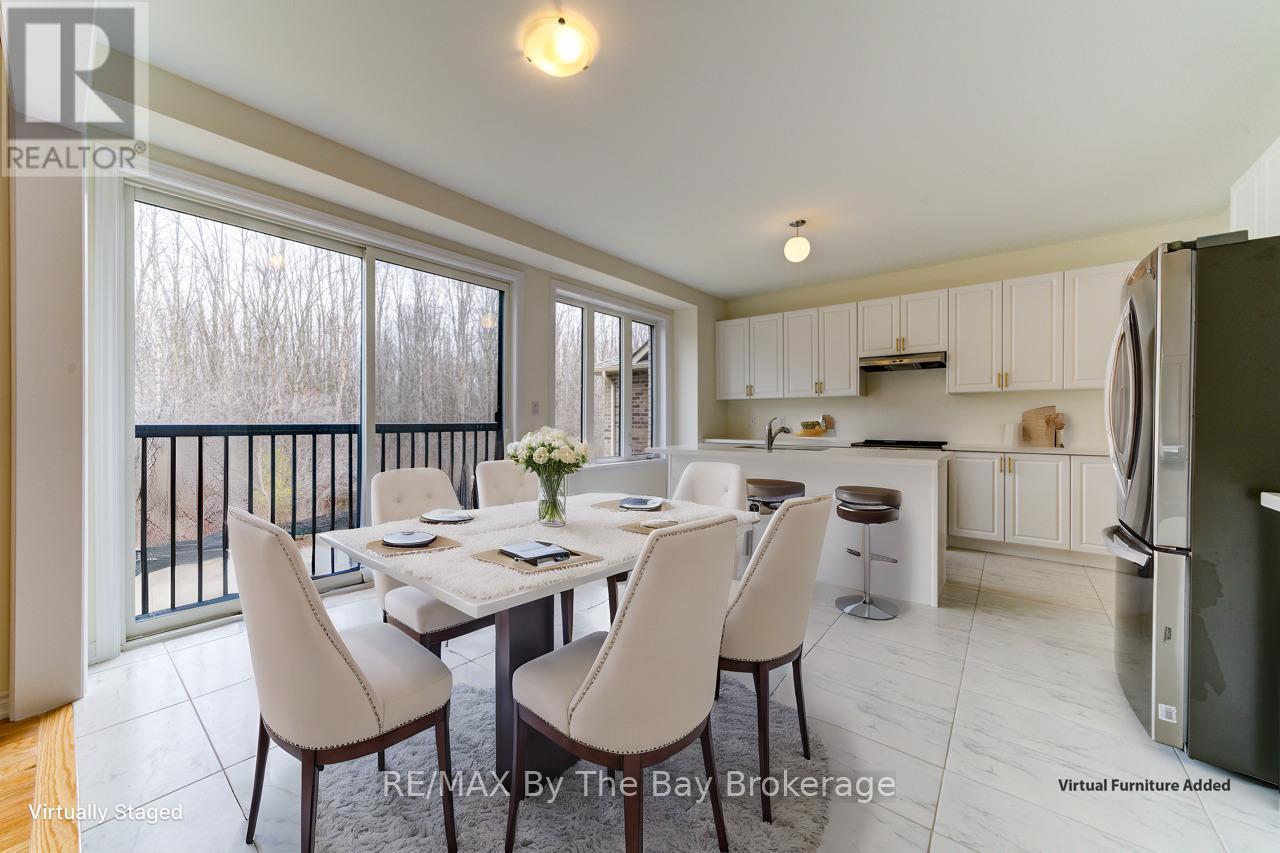 Photo 10 of 41 Del Ray Crescent, Wasaga Beach ON