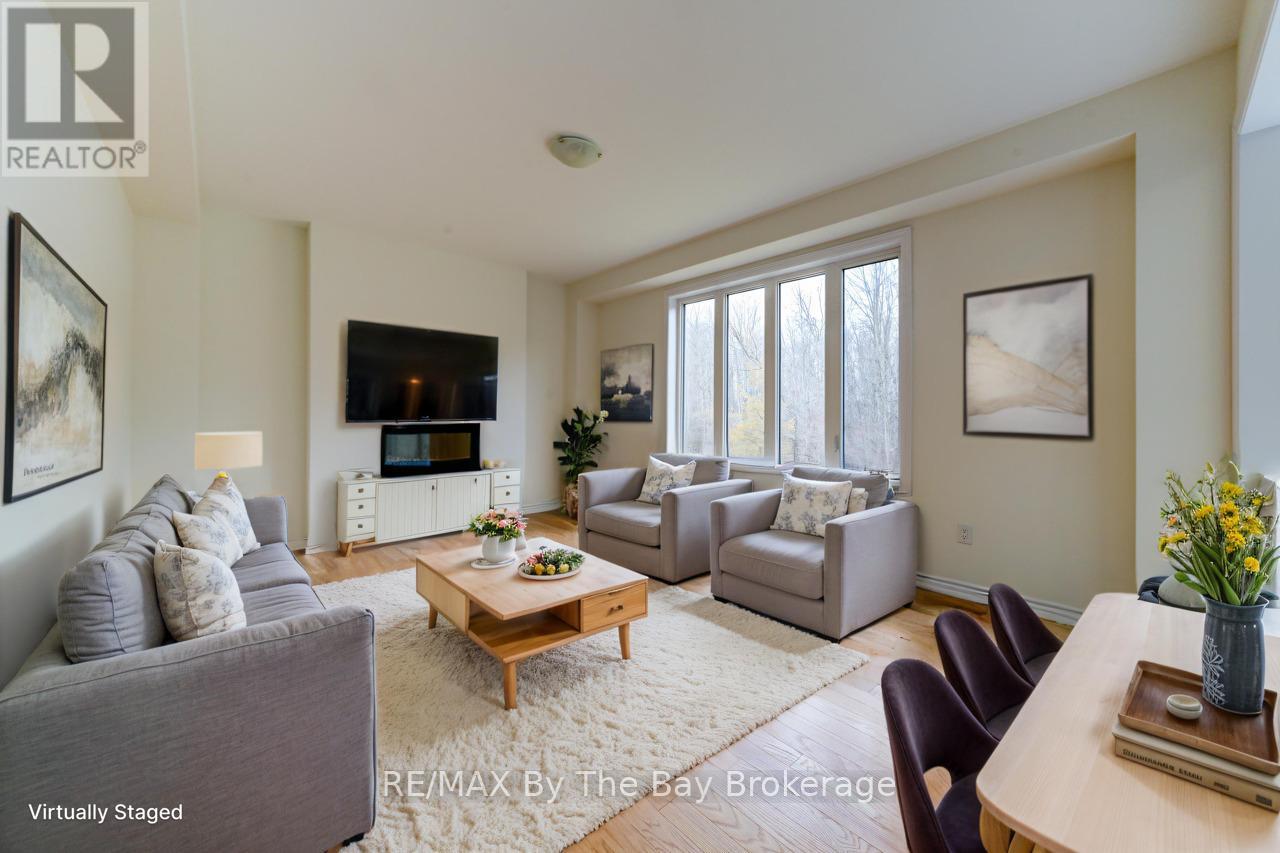 Photo 26 of 41 Del Ray Crescent, Wasaga Beach ON