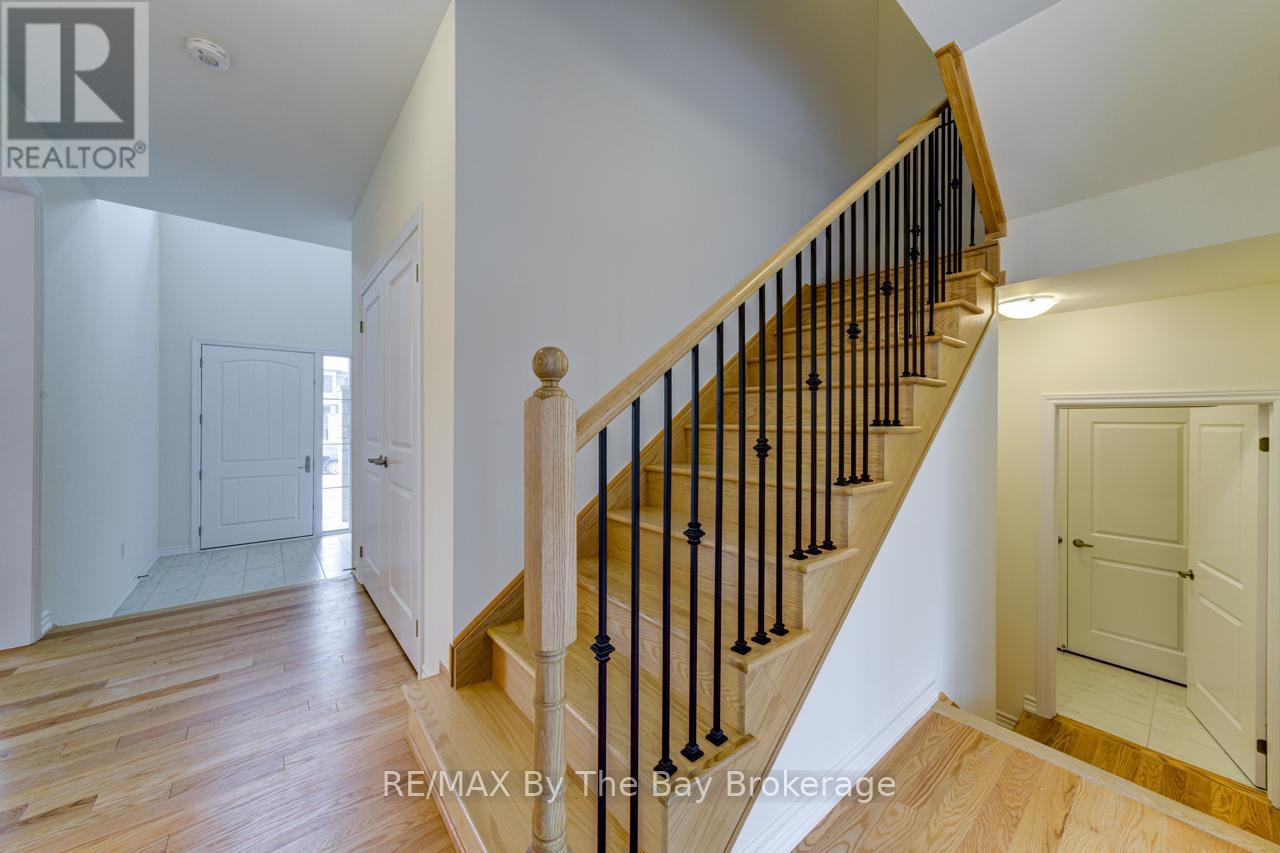 Photo 30 of 41 Del Ray Crescent, Wasaga Beach ON