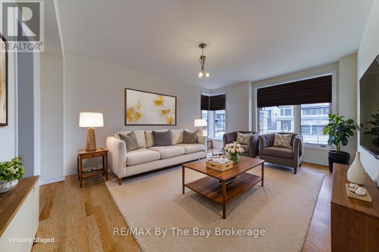 Photo 5 of 41 Del Ray Crescent, Wasaga Beach ON