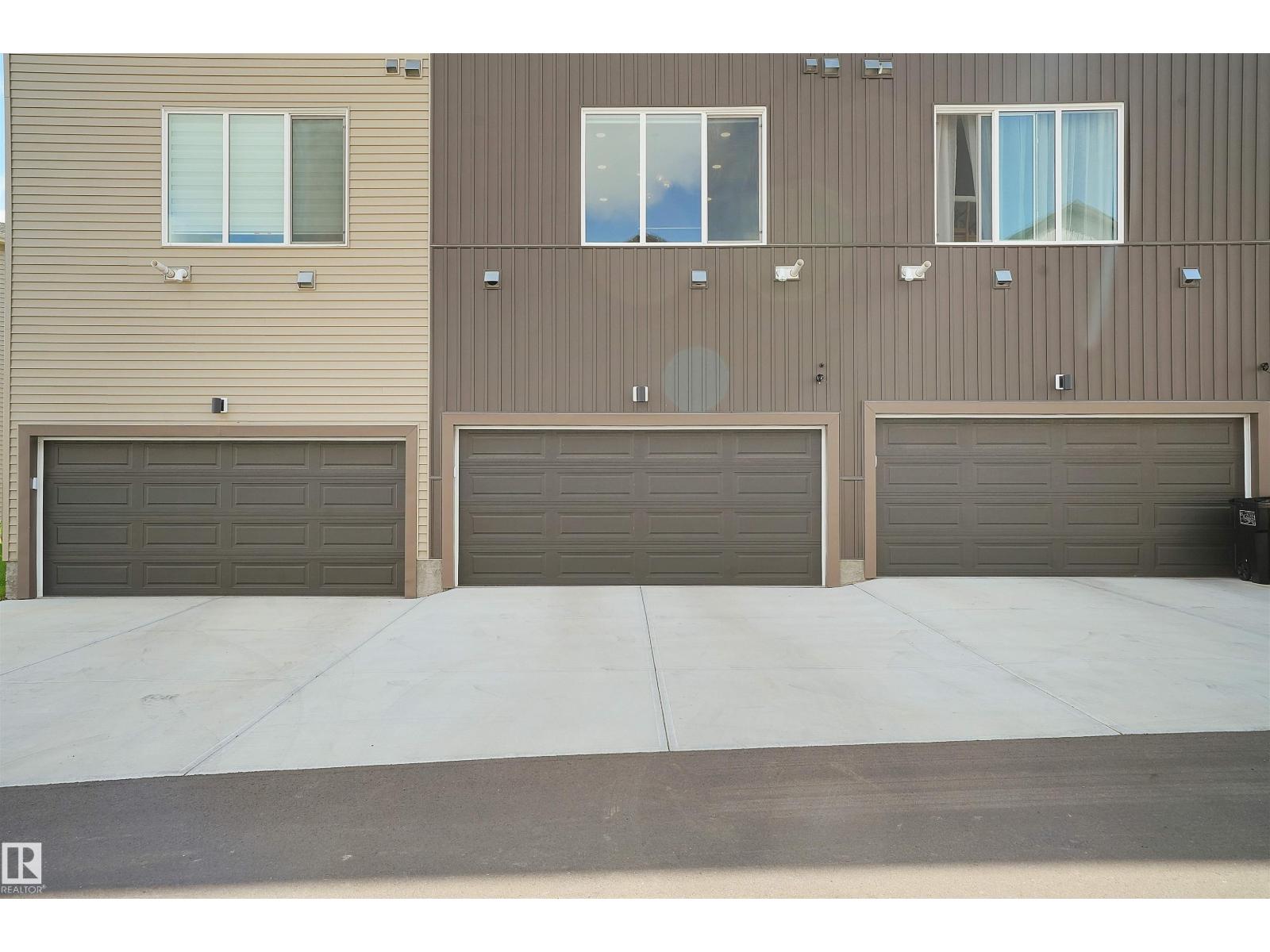 Photo 38 of 510 37 St Sw Sw, Edmonton AB