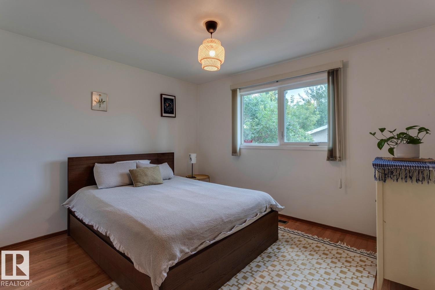 Single Family House Bungalow for Sale in   ST NW Edmonton 