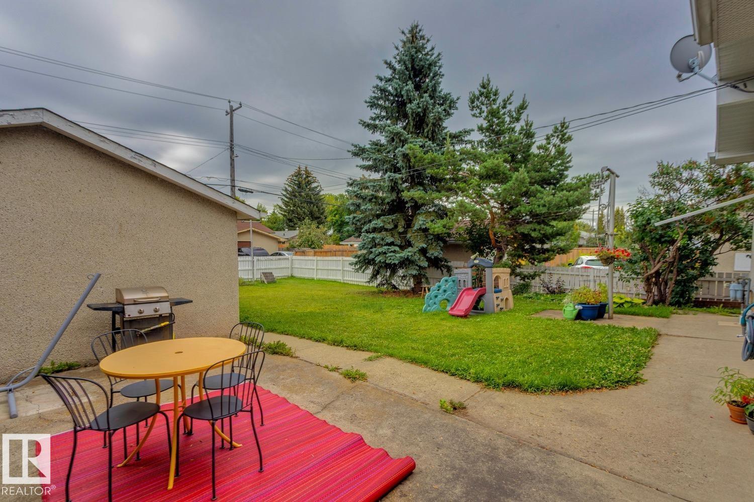 Single Family House Bungalow for Sale in   ST NW Edmonton 