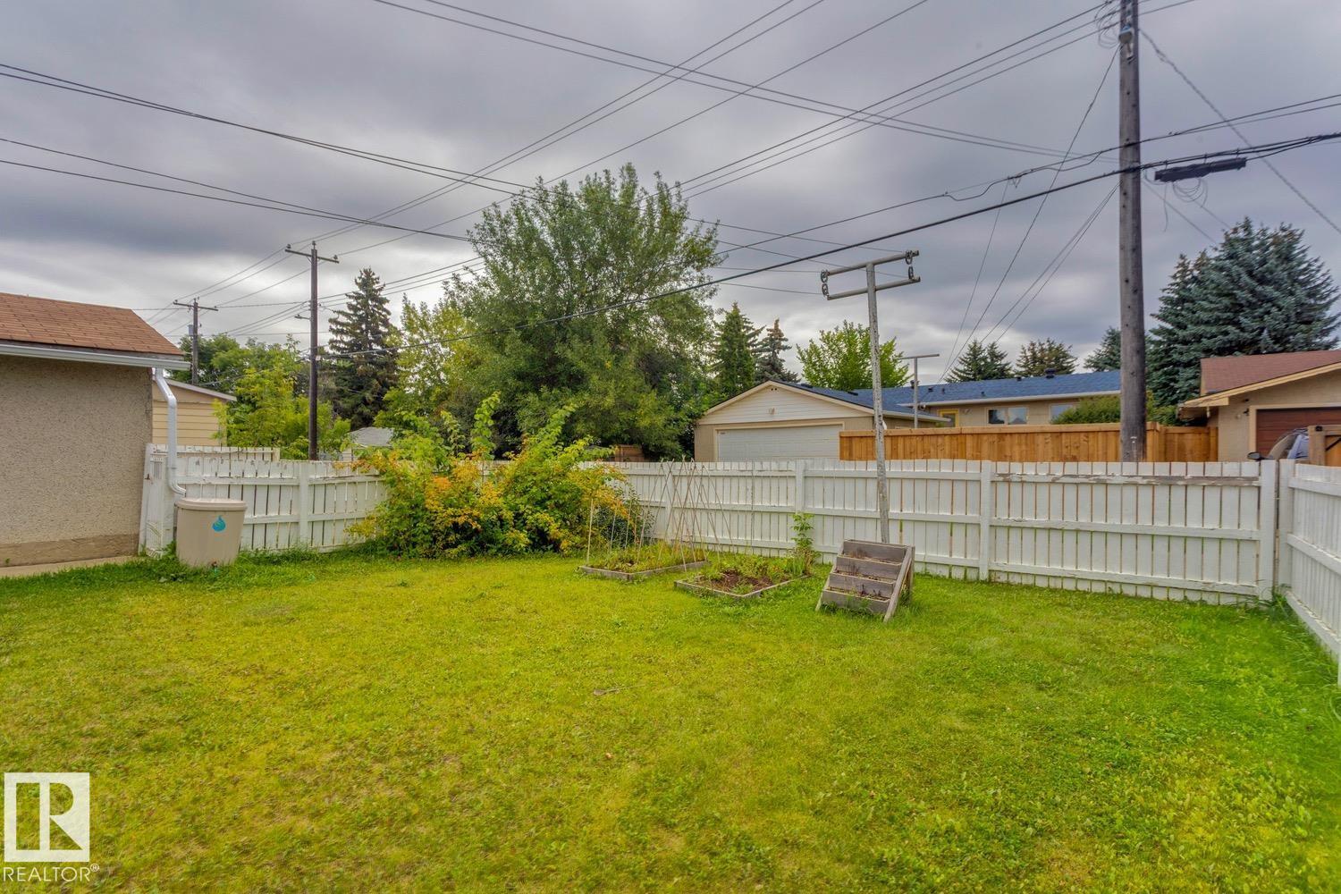 Single Family House Bungalow for Sale in   ST NW Edmonton 
