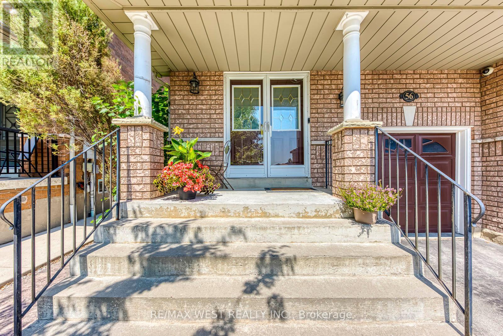 Photo 44 of 56 Laura Sabrina Drive, Vaughan ON