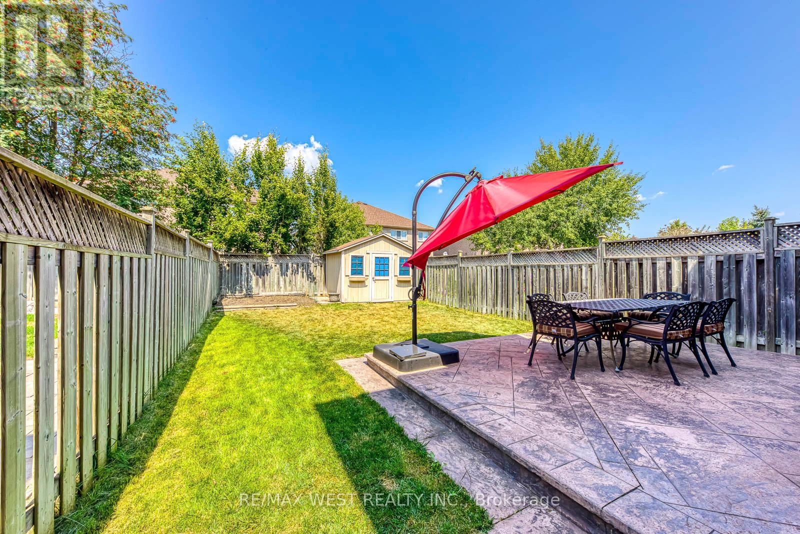 Photo 31 of 56 Laura Sabrina Drive, Vaughan ON
